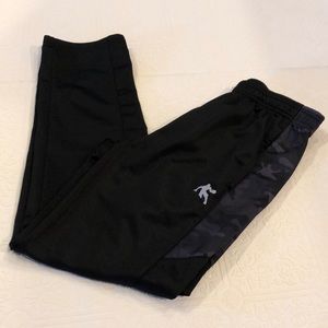 Cute boys AND1 workout pants size medium